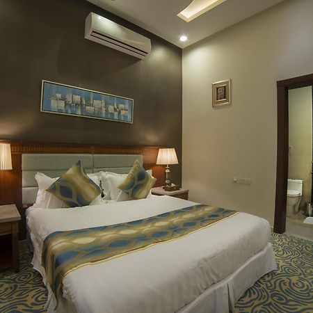 Kyan Al Yarmouk Suites Riad Exterior foto