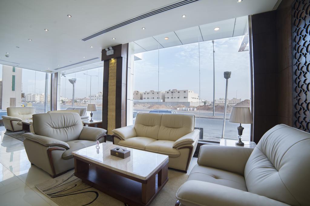 Kyan Al Yarmouk Suites Riad Exterior foto
